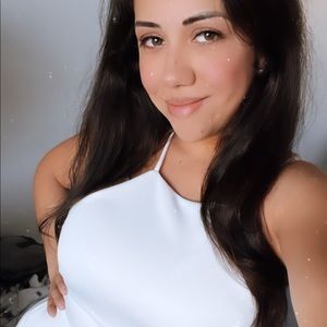 Meet your Posher, Leticia